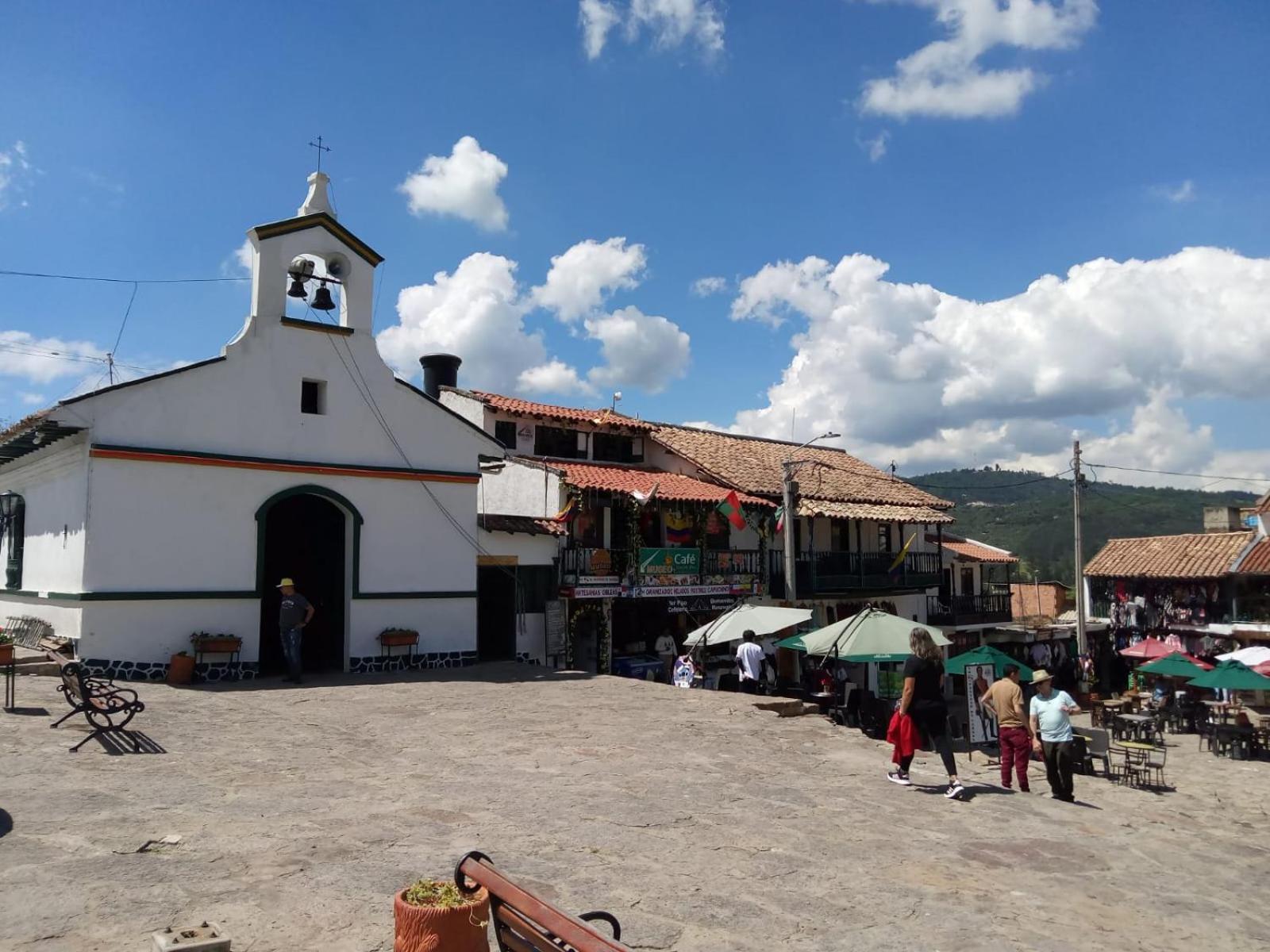 Hotel Boutique 14 Lanceros Paipa Bagian luar foto