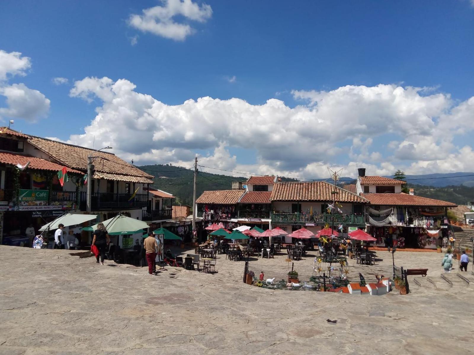 Hotel Boutique 14 Lanceros Paipa Bagian luar foto